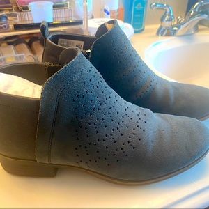 Women’s Toms Booties